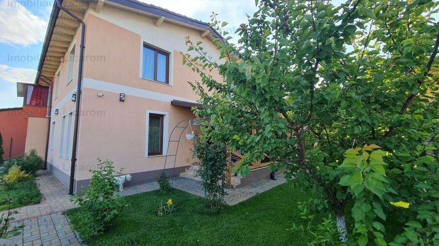 Duplex Sanpetru P+E,5 camere,teren 375 mp,260000 euro - 1