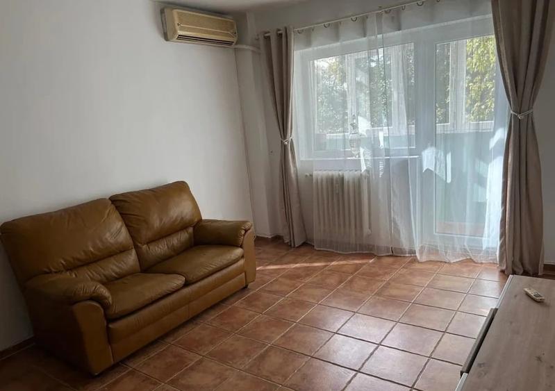 Apartament 3 camere, pet friendly, la 50 de metri de metroul Ștefan Cel Mare - 1