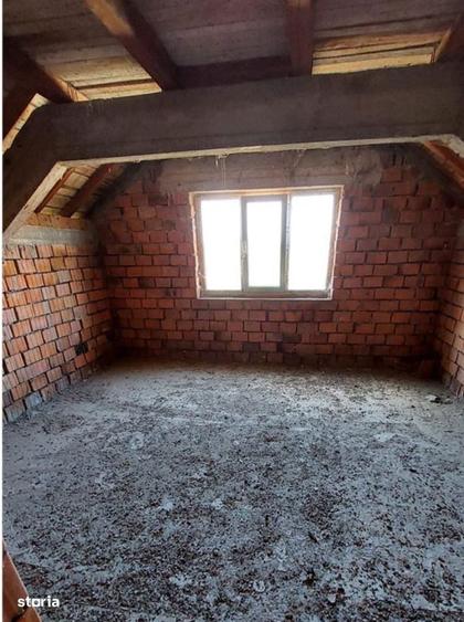 Casa De Vanzare In Oras | S + P + M | La Rosu - 5