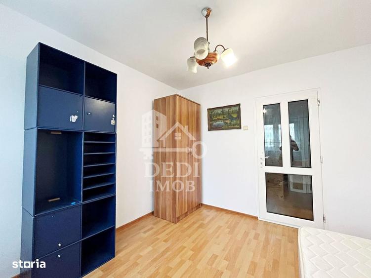 Apartament 3 camere de inchiriat in zona centrala Blv. Dacia, Oradea - 3