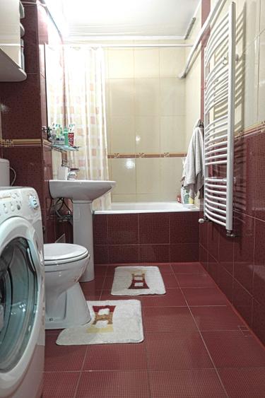 Vand apartement 5 camere + garaj sub bloc zona Vlaicu-Stupilor - 5