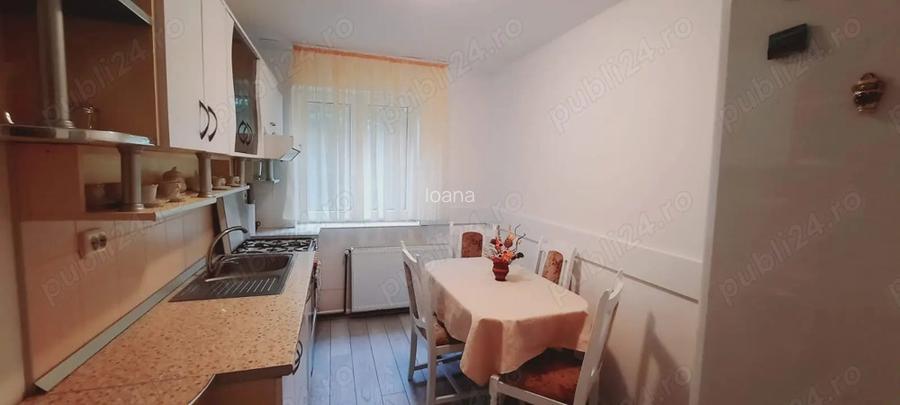 Apartament 2 camere de inchiriat, zona Sfanta Vineri, Zalau Etaj 2, semidecomandat Apartament 2 camere de inchiriat, zona Sfanta Vineri, Zalau Etaj 2, semidecomandat