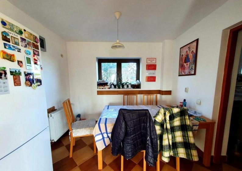 Vila de 230 mp utili, mobilata, 844 mp teren, in comuna Be - 13