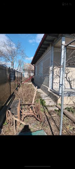 Vând casă Jurilovca centru  - 6