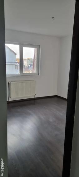 Vand mansarda Trivale Pitesti 75000 - 2