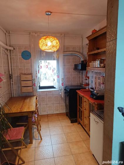 Apartament de vanzare 2 camere Ploiesti Sud 68.000 EUR - 5