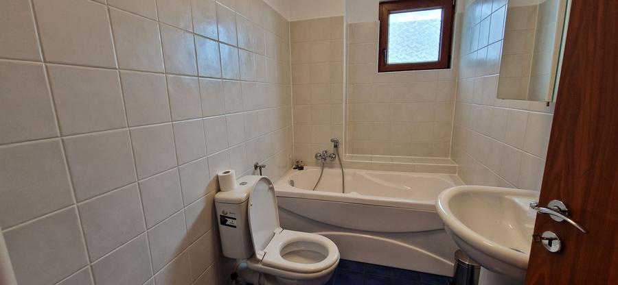Apartament 3 camere Cozia Residence - 10