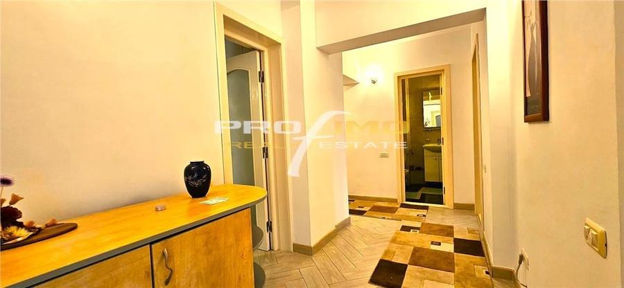 Apartament 3 camere, su.88mp.decomandat, CF.0, - Gara BCR - 21