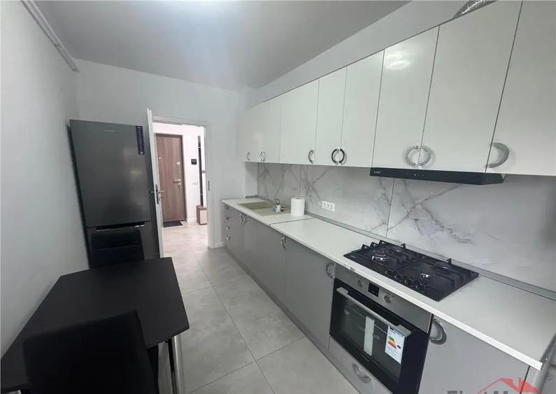 Ap 2 cam, parcare, prima , bloc nou, complex Express - 5