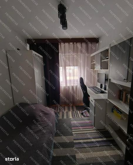 Apartament cu 4 camere decomandat în Tătărași