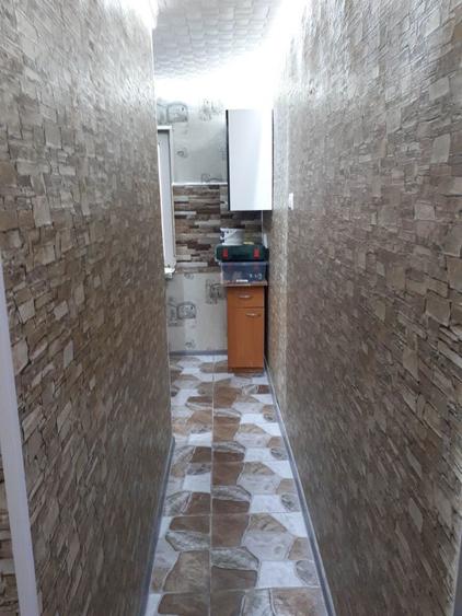Vand garsoniera zona tineretului mobilata partial 27 m3 - 2