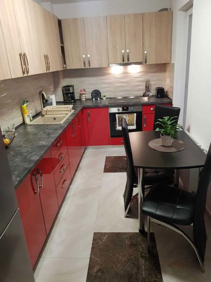 Proprietar inchiriez apartament in Victoria Rezidential - 5
