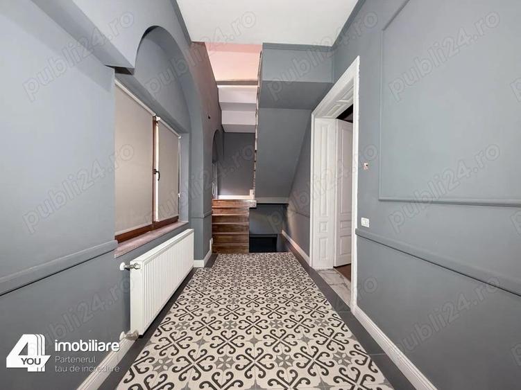 Casa S+P+M zona Ultracentrala la curte cu 2 vecini, recent renovata - 17