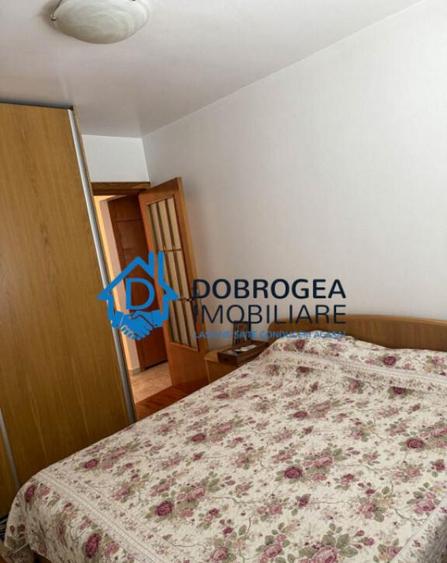 STRADA BABADAG- 3 CAMERE DECOMANDAT ETAJ 3, CENTRALA GAZ - 7