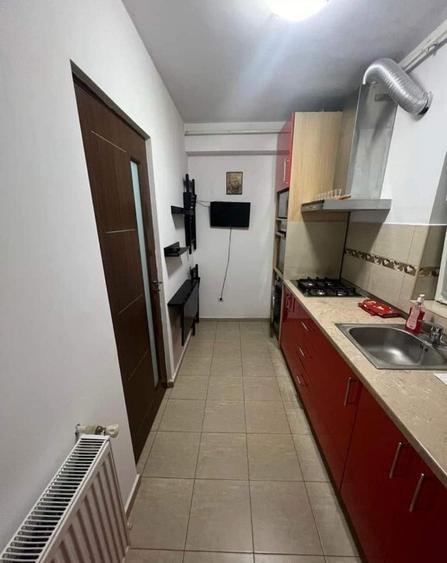 Garsoniera bine compartimentata cu balcon inchis, centrala termica - 2