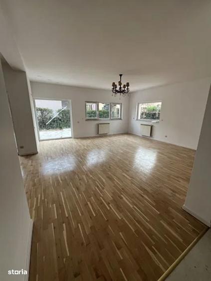 Pipera:Vila indivuala cu 7 camere,ansamblu restrans,cu acces securizat - 4