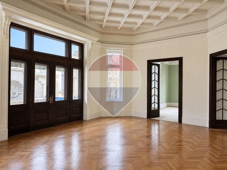 Apartament cu 5 camere circular în Grădina Icoanei