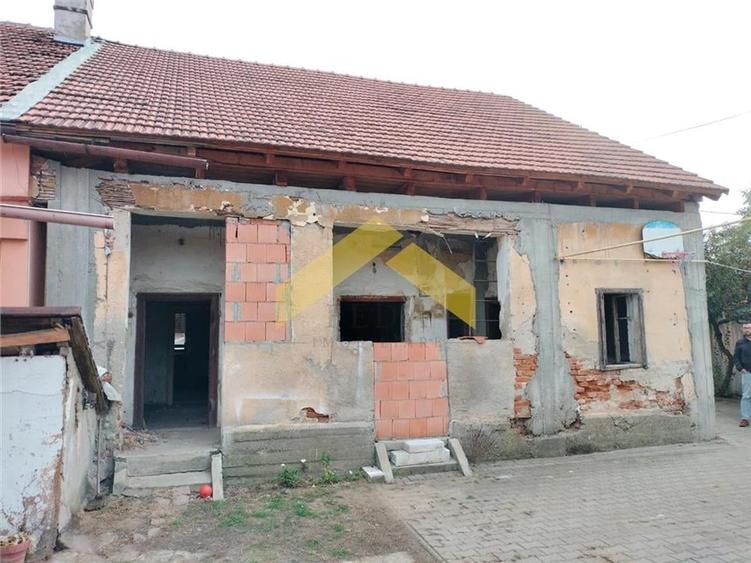 Casa de vanzare zona Parneava - 8