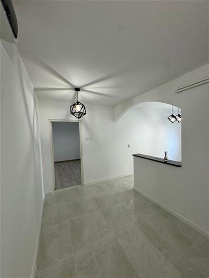 Apartament 2 camere, decomandat, zona Grivitei, Brasov - 2