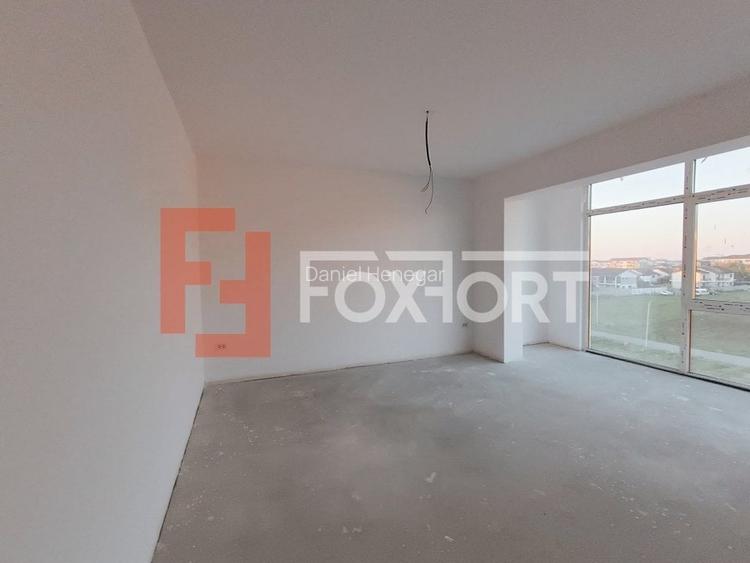 Apartament cu 2 camere semidecomandat în Giroc