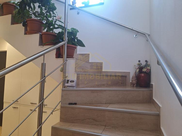 CASA P+1+M-300 MP TEREN-ADIACENT DRUMUL FERMEI - 32