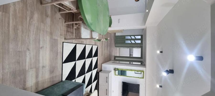 Inchiriez apartament cu 4 camere - 10