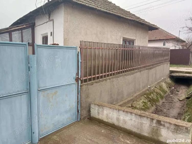 Casa de vanzare Vanju Mare - 5