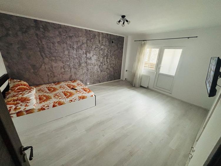 Inchiriez Garsoniera 13 septembrie Prosper - 2