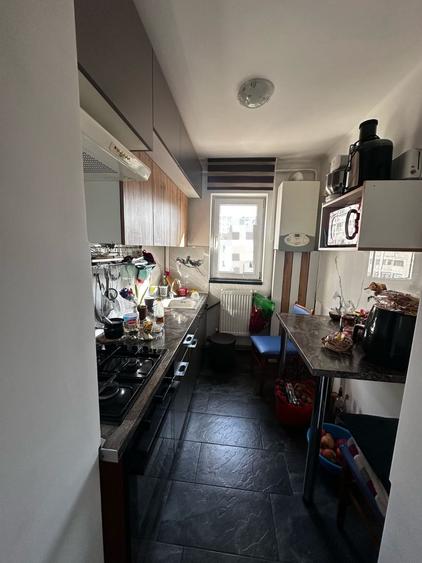 Apartament cu 2 camere, zona Dacia - 1