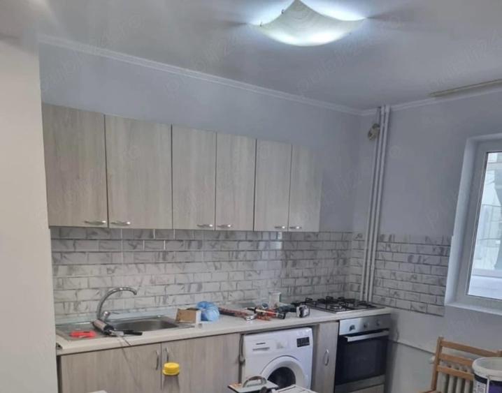 Proprietar, ofer spre inchiriere ap. 2 camere in Rahova, strada Buzoieni nr.2 - 8