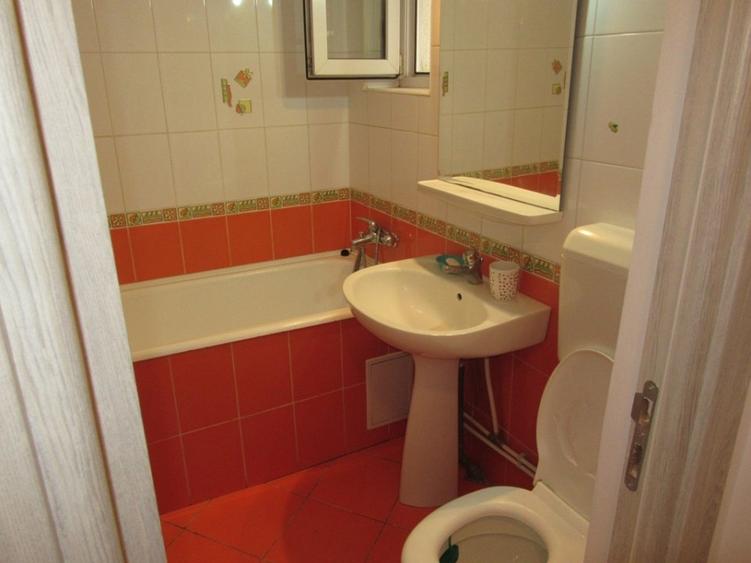 Inchiriere 3 camere Parcul Circului - B-dul Lacul Tei - 33