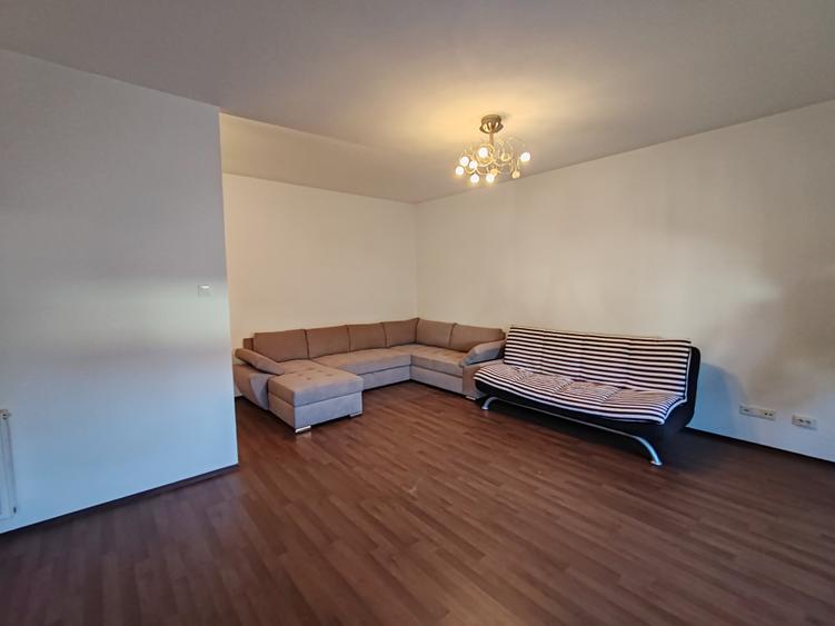 Garsoniera libera la vanzare, confort sporit zona Piata Tractorul - 1