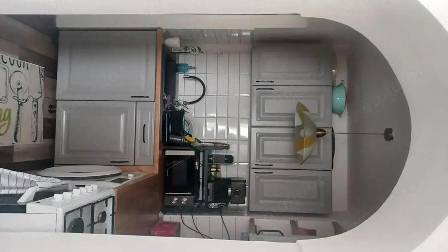 Vand apartament 2 camere - 1