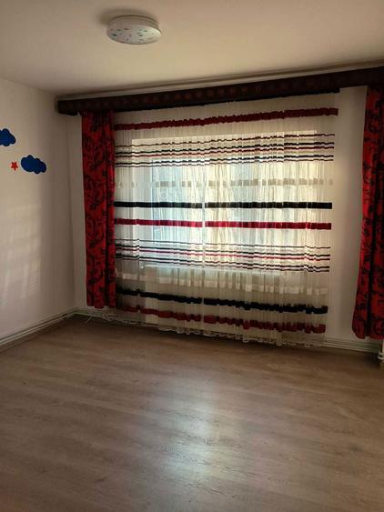 Inchiriez apartament 4 camere, parter, 97mp, zona Hilton Garden Inn - 4