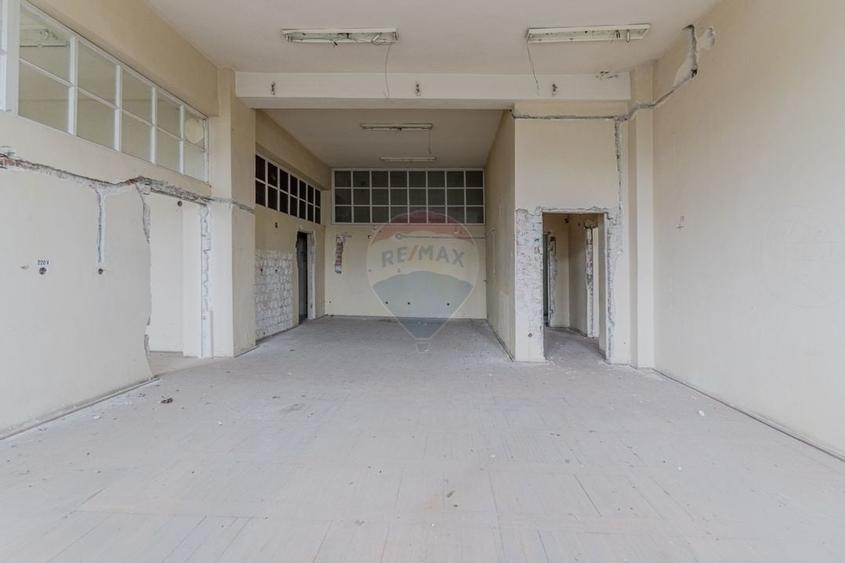 Spatiu industrial de 2060mp cu teren de 3358mp de vanzare Str Turnului - 14