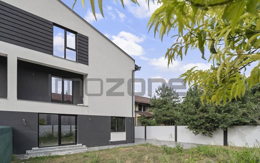 Casa spa?ioasa cu terasa ?i loc de parcare Milit... - 17