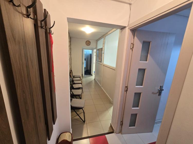 Apartament 2 camere / cabinet medical,  in zona Berceni - Drumul Gazarului - 1