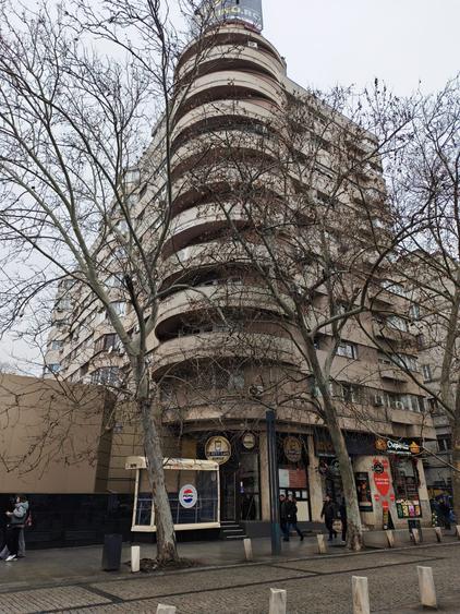 Universitate bloc nou 5 camere cu vedere superba - 16