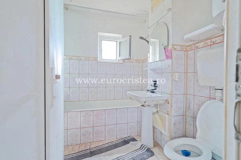Apartament 2 camere ultracentral 190 m de mare Etaj 1 , Mangalia - 5