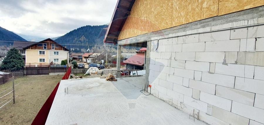 Casă / Vilă la munte - 12