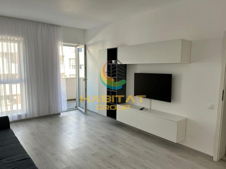 Apartament cu 2 camere decomandat, mobilat în Central