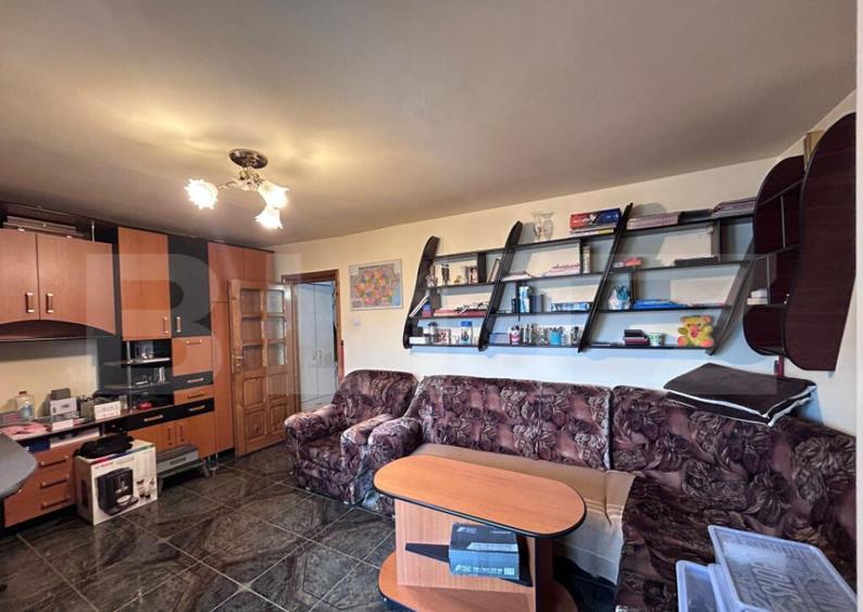 Apartament cu 2 camere, 55 mp, decomandat, zona Stefan cel M - 6