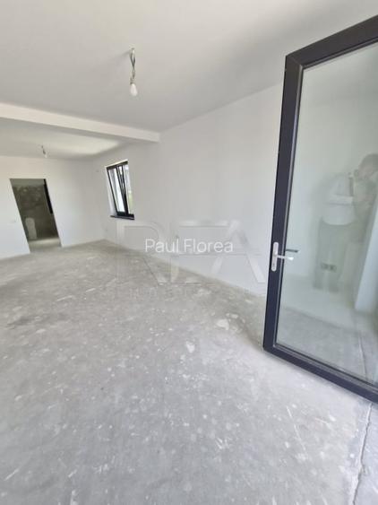 Doua duplex-uri de la 1,3 kilometri de statia de metrou Nicolae Teclu Doua duplex-uri de la 1,3 kilometri de statia de metrou Nicolae Teclu