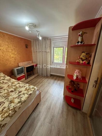 Etaj 2-Tatarasi Flora-2 Camere Decomandat 53mp-bloc fara risc Etaj 2-Tatarasi Flora-2 Camere Decomandat 53mp-bloc fara risc
