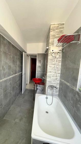 Ocazie -Bld Tomis garsoniera Decomandata /Spitalul Judetean - 5