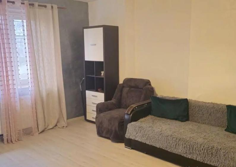 Apartament cu 2 camere la casa, 70 mp - zona centrala - 17