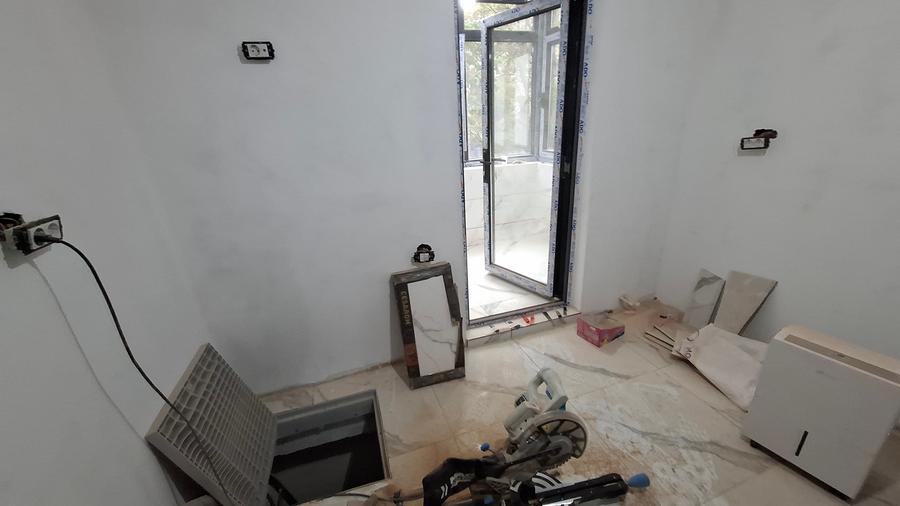 Dacia - ap 3 cam , parter/4 , dec, Suprafata 68,1 mp - 12