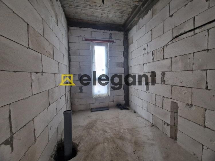 Casa, parter cu pod, 80 mp utili, teren 477 mp, zona Metro - 7