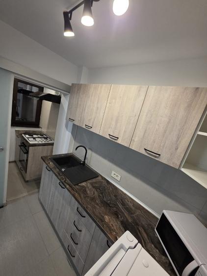 Închiriez apartament 2 camere Medicina - Spitalul 1 - 1