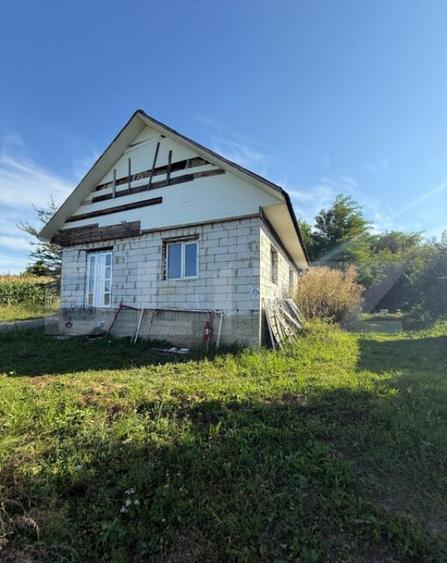 Casa la rosu, 64 mp + teren de 2600 mp, zona Frumoasa - 10